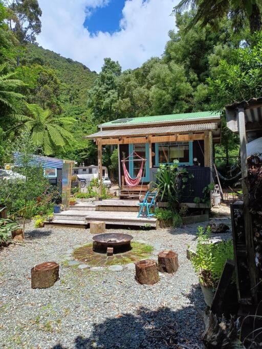 Gumboot Paradise Eco Stay Barrytown Dış mekan fotoğraf